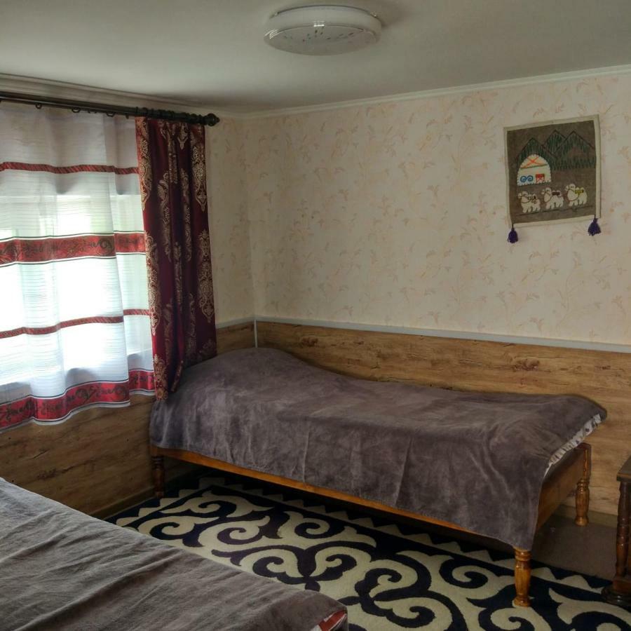 Hôtel L'A Dacha à Tamga Extérieur photo